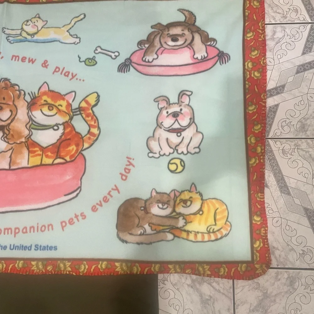 Cute Pet Blanket with Dog and Cat Design